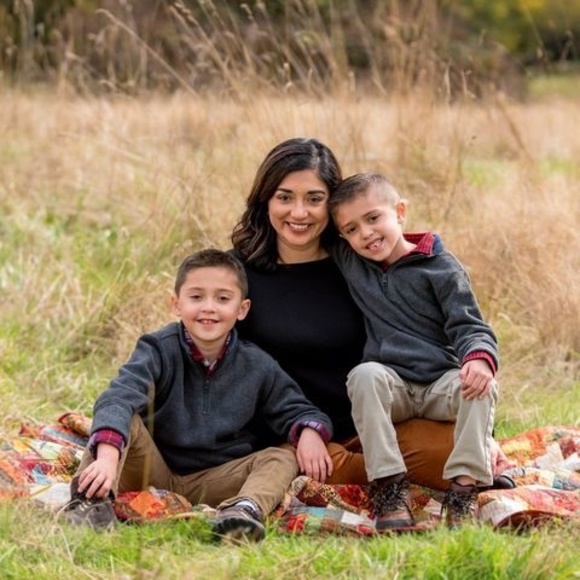 Meet your Posher, Becky - Picture 1 of 1